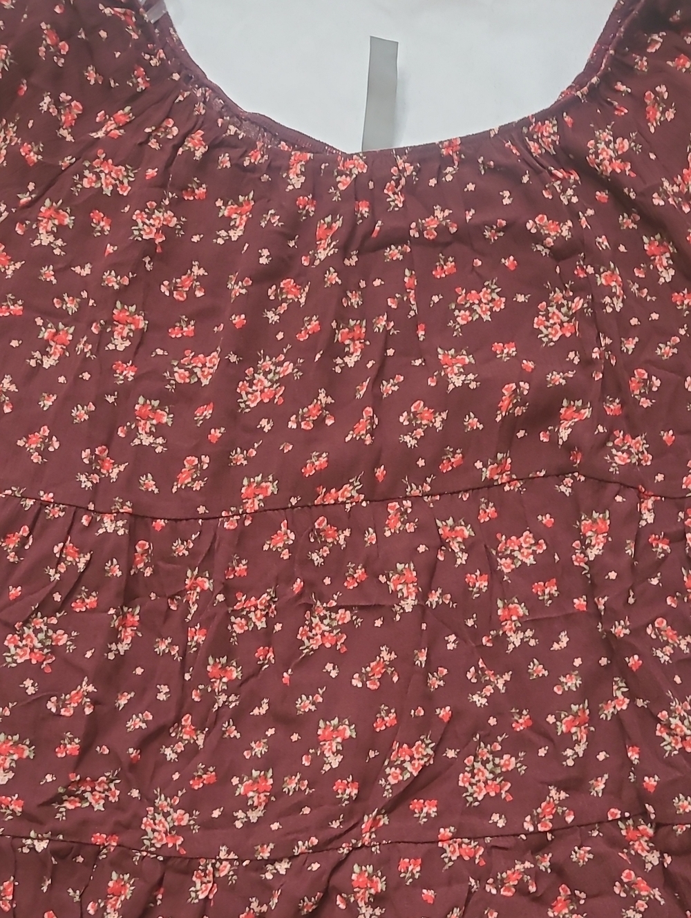 Honeyme Burgandy Floral Top XL NWT - Picture 2 of 6